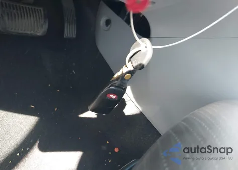 2016 Hyundai Accent Se z USA, uszkodzony, nr VIN KMHCU4AE0GU049958